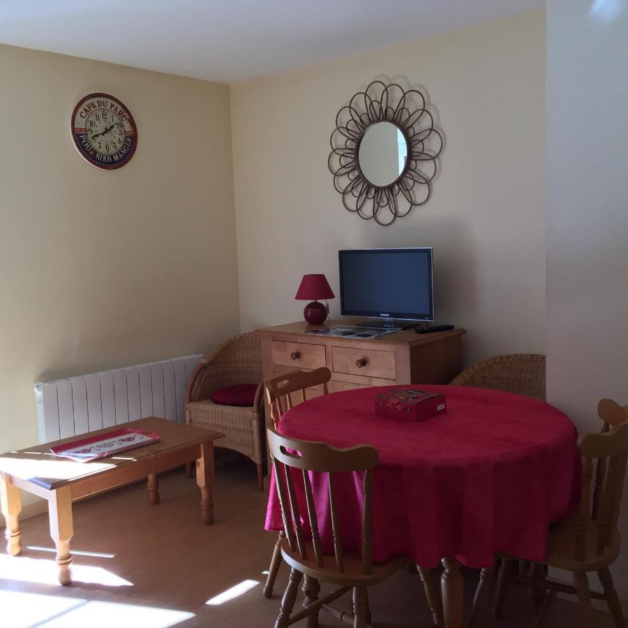 T2 + Tout Confort + Terrasse 올루스 레방 외부 사진